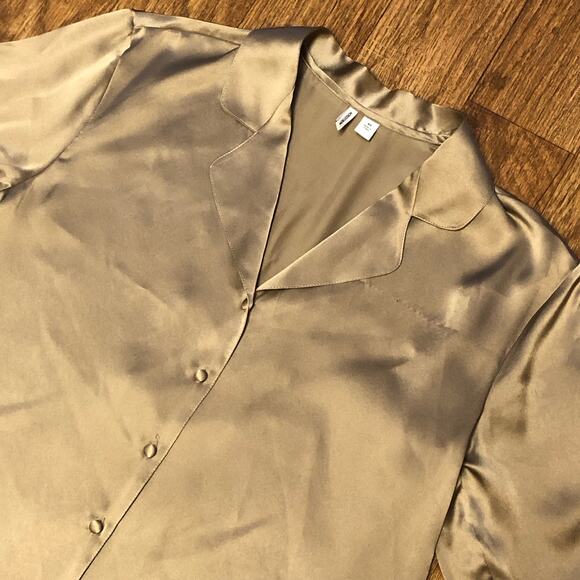 NWOT Nordstrom Champagne Button Front Silk Blouse Size XS - Picture 3 of 11